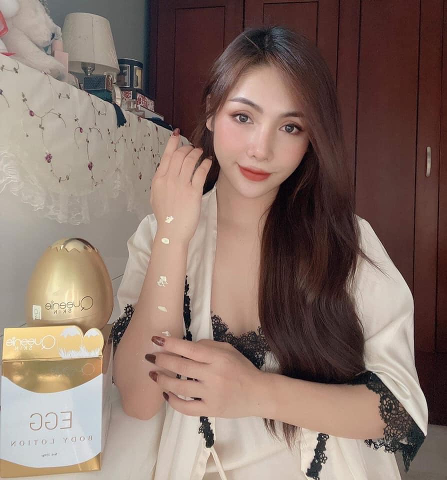 Hãy thử ngay siêu phẩm Kem body Trứng Vàng đến từ nhà Queenie Skin Hãy thử ngay siêu phẩm Kem body Trứng Vàng đến từ nhà Queenie Skin