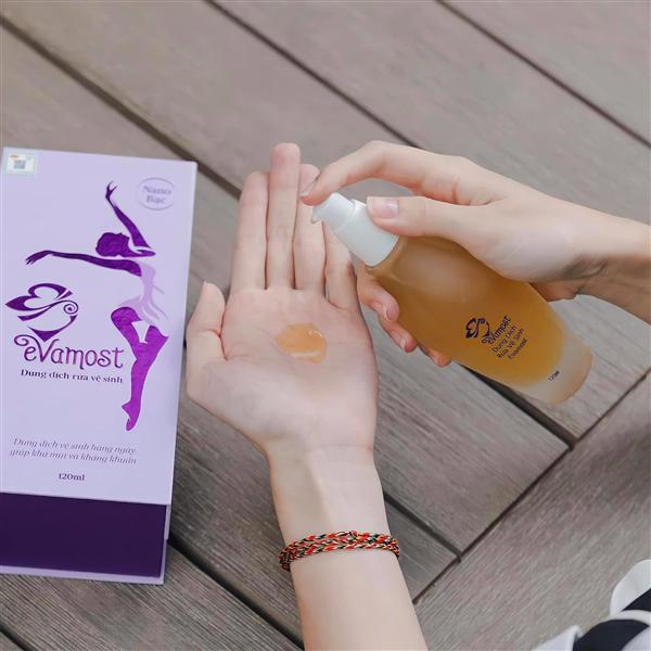 Dung Dịch Vệ Sinh Phụ Nữ Evamost 120ml chính hãng Dung Dịch Vệ Sinh Phụ Nữ Evamost 120ml chính hãng
