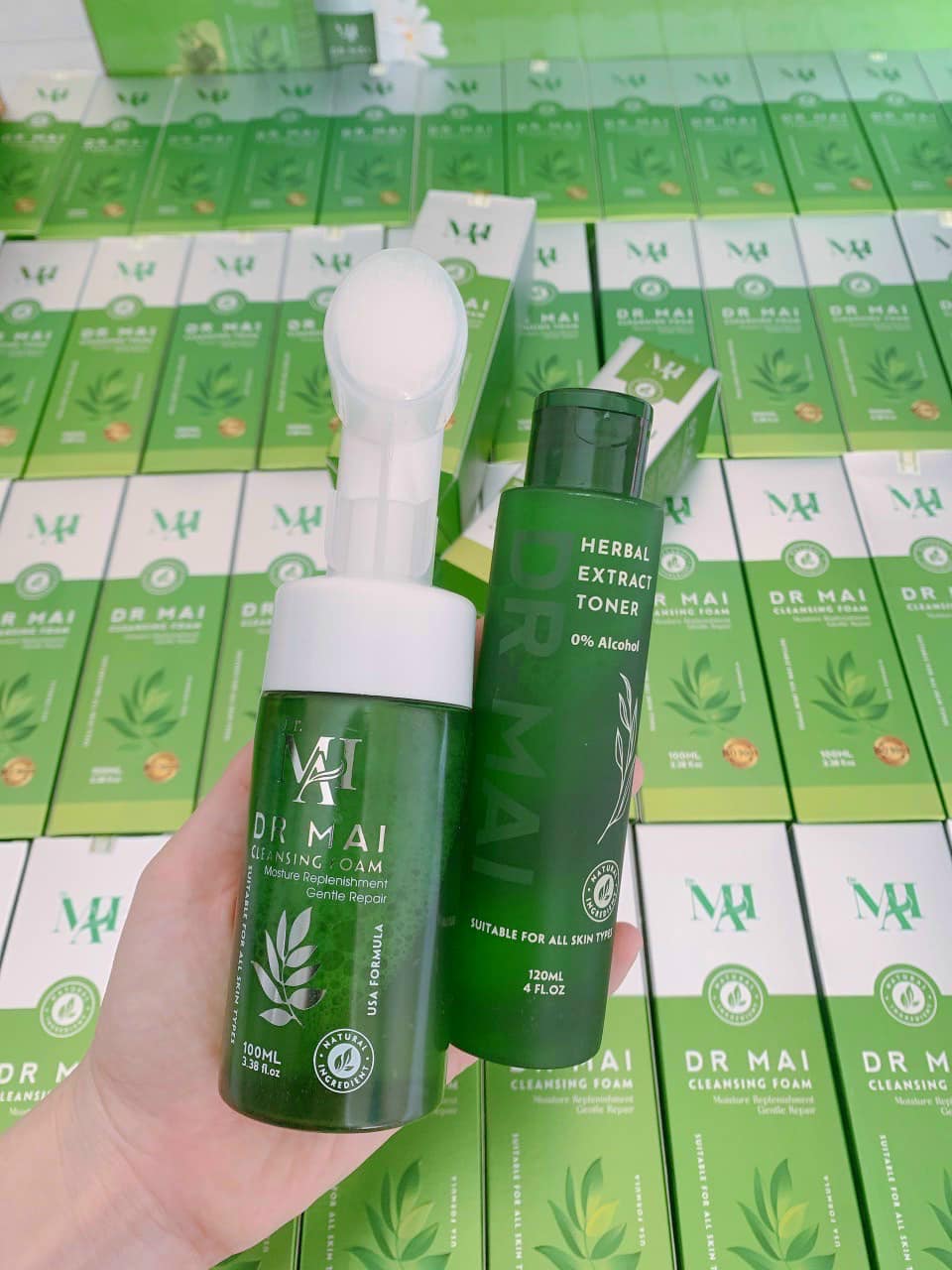 Combo cho da mụn với sản phẩm Dr MAI Combo cho da mụn với sản phẩm Dr MAI