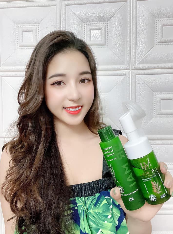 Combo cho da mụn với sản phẩm Dr MAI Combo cho da mụn với sản phẩm Dr MAI