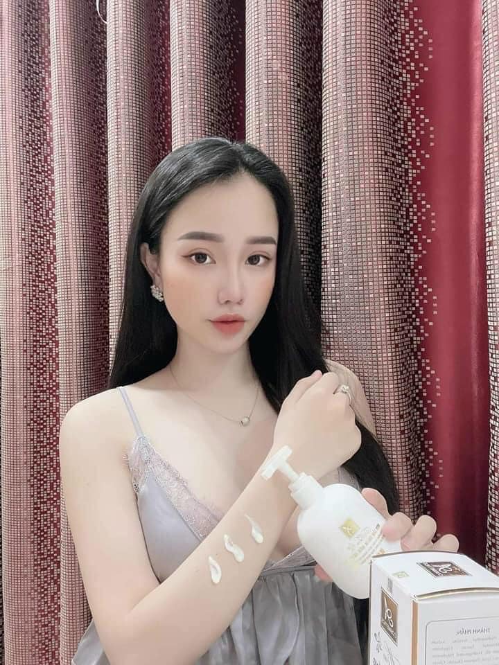 Nàng nào siêu lười nhưng vẫn muốn trắng thì tìm tắm trắng Phương Anh A COSMETICS nha Nàng nào siêu lười nhưng vẫn muốn trắng thì tìm tắm trắng Phương Anh A COSMETICS nha