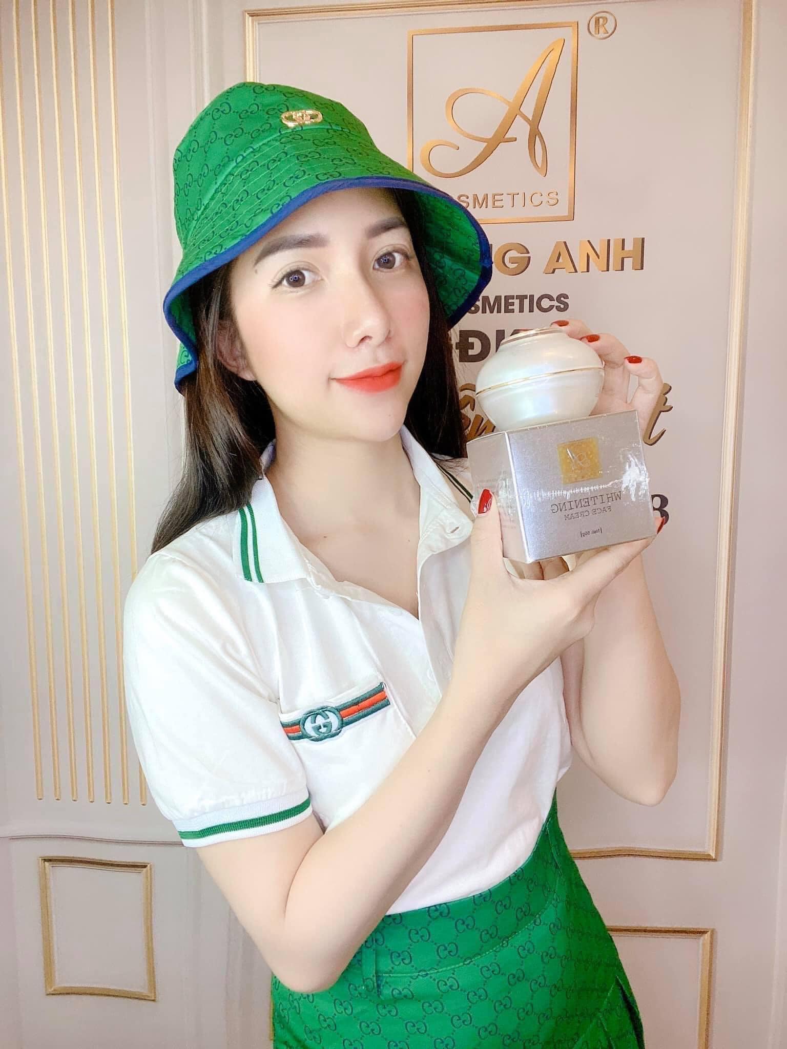 Sử dụng kem face pháp A Cosmetics bí quyết để có làn da bóng mịn Sử dụng kem face pháp A Cosmetics bí quyết để có làn da bóng mịn