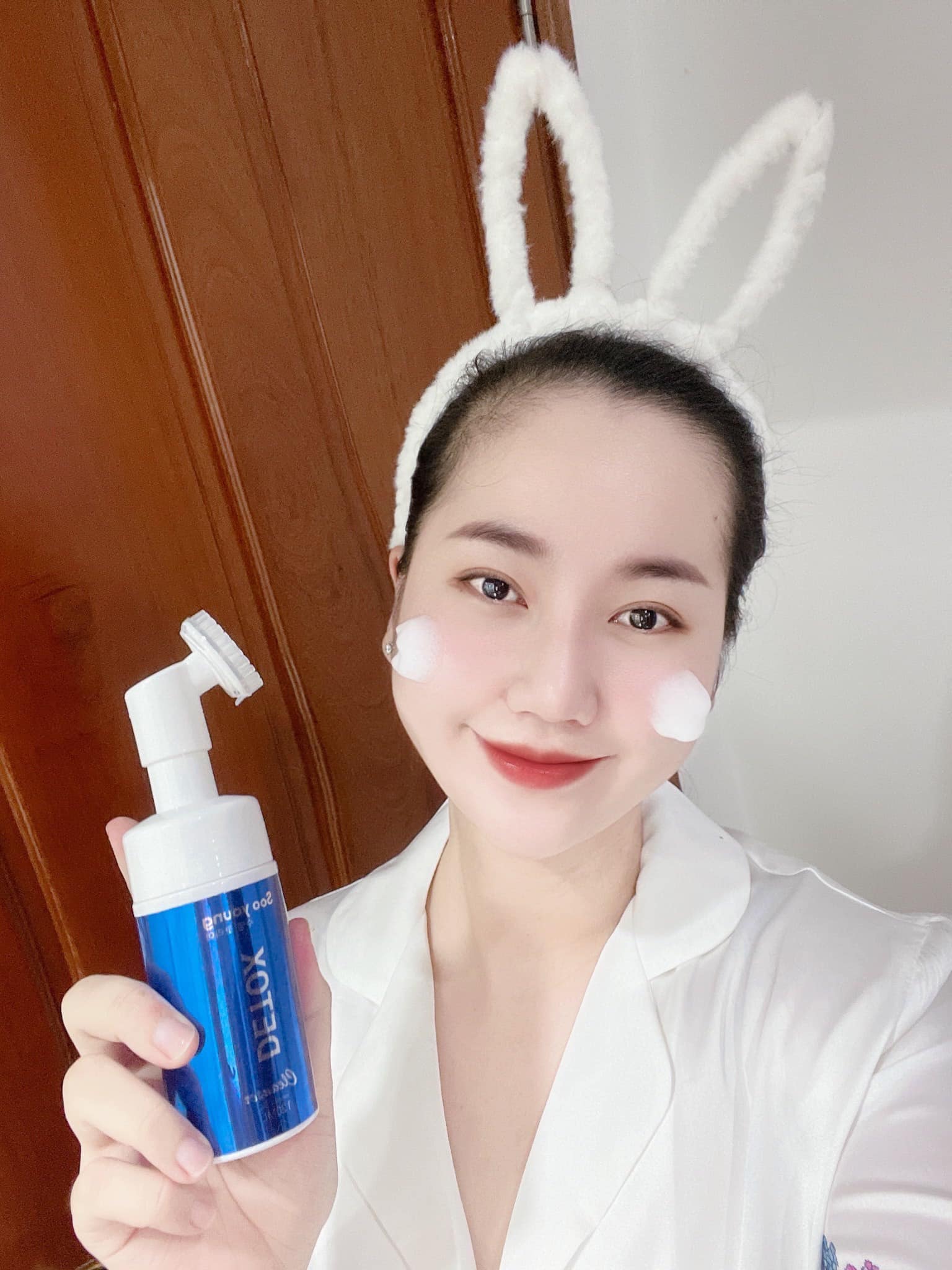 Người yêu có thể không có nhưng Detox Soo Young nhất định phải có một chai Người yêu có thể không có nhưng Detox Soo Young nhất định phải có một chai