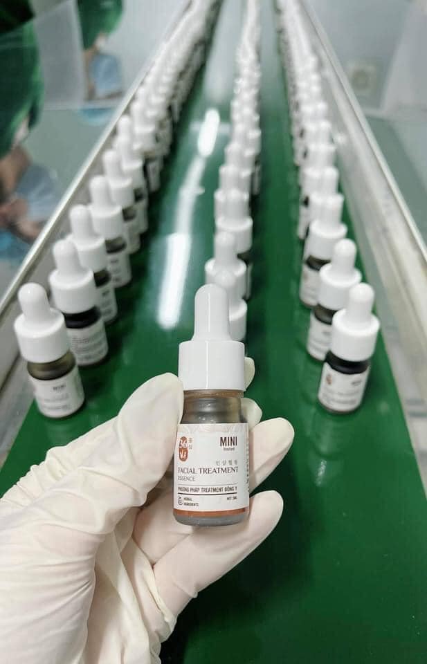 Cốt huyết thanh (Thảo Dược) là mỹ phẩm 100% lành tính Cốt huyết thanh (Thảo Dược) là mỹ phẩm 100% lành tính