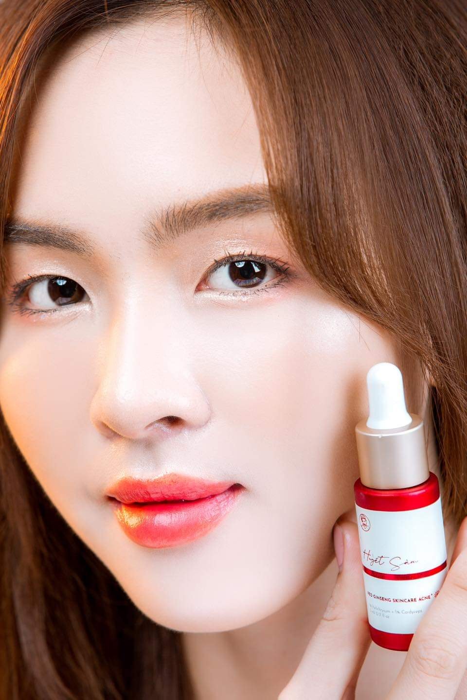 Vẻ đẹp ấn sâu của huyết sâm Bà Lão phiên bản tiêu chuẩn và phiên bản plus Vẻ đẹp ấn sâu của huyết sâm Bà Lão phiên bản tiêu chuẩn và phiên bản plus