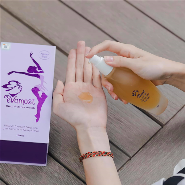 Dung dịch vệ sinh Evamost dùng thanh mát, xài là ghiền cả đời Dung dịch vệ sinh Evamost dùng thanh mát, xài là ghiền cả đời