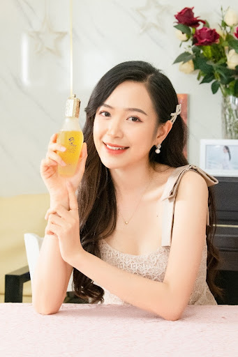 Dung dịch vệ sinh EVAMOST Bùa Yêu gói gọn trong 4 chữ: Sạch, thơm, hồng, khít nha Dung dịch vệ sinh EVAMOST Bùa Yêu gói gọn trong 4 chữ: Sạch, thơm, hồng, khít nha