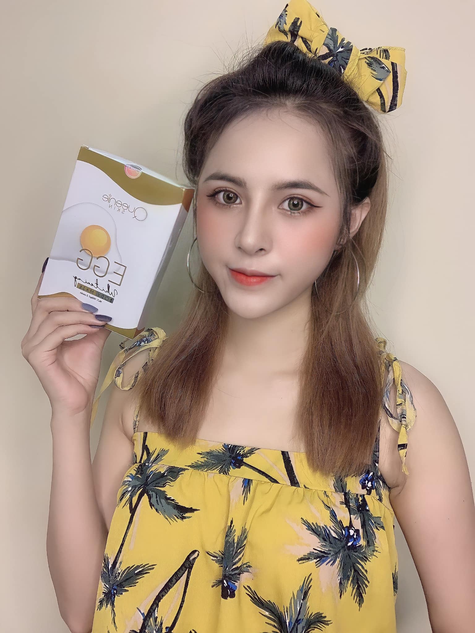 Set tắm trắng trứng QUEENIE SKIN tắm đến đâu trắng đến đó Set tắm trắng trứng QUEENIE SKIN tắm đến đâu trắng đến đó