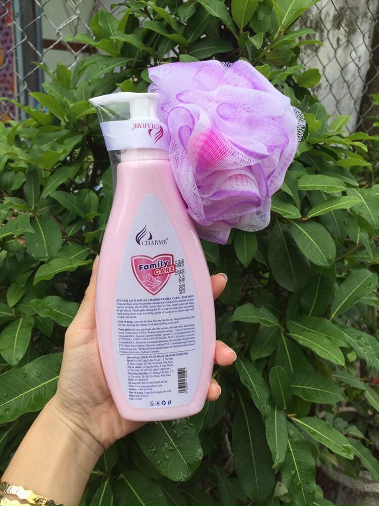 Sữa tắm sạch khuẩn khuyến mãi mua 1 tặng 1 Sữa tắm sạch khuẩn khuyến mãi mua 1 tặng 1