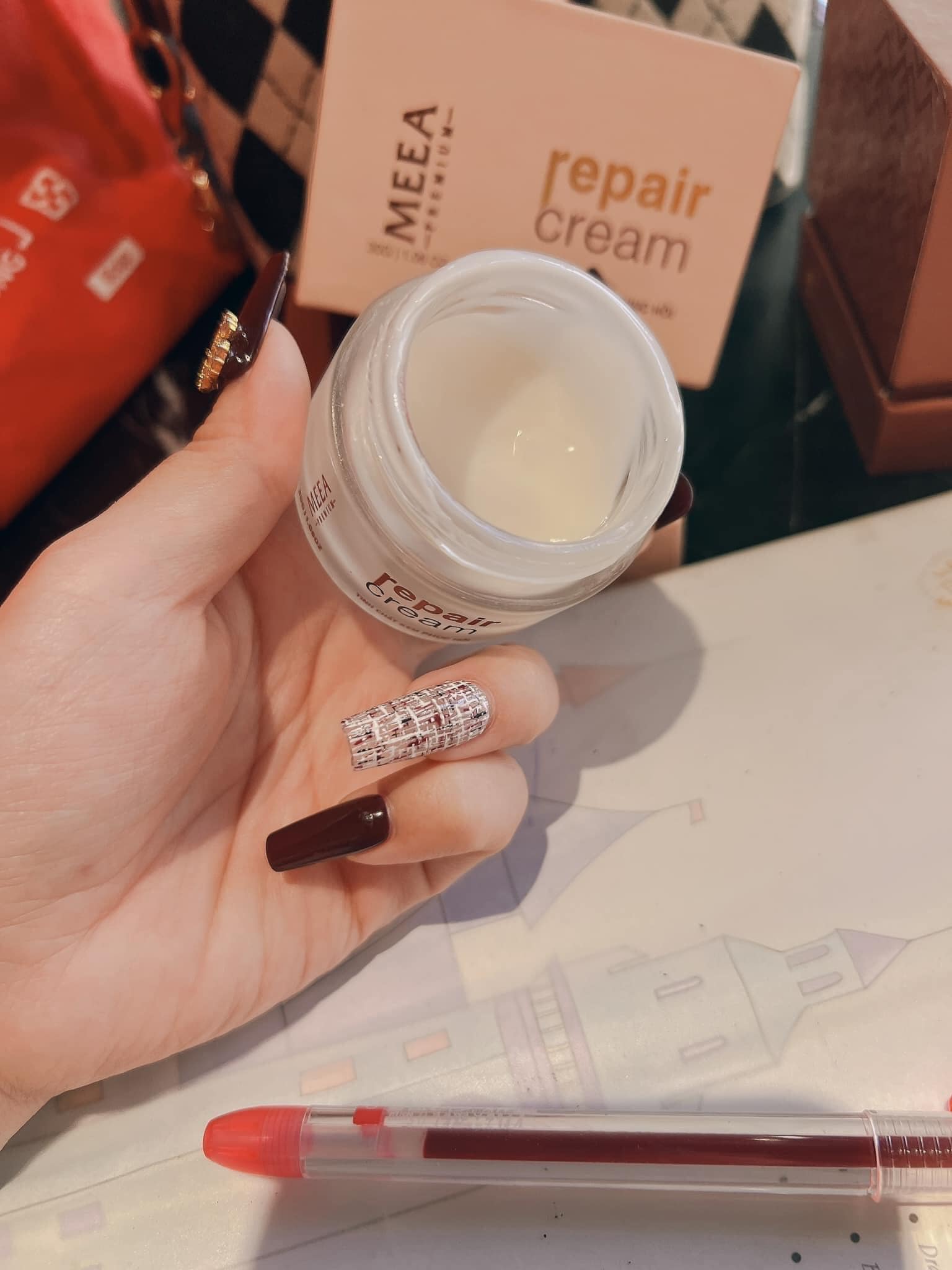 Kem phục hồi HA của mỹ phẩm Meea Organic - tan vào da nhanh chóng Kem phục hồi HA của mỹ phẩm Meea Organic - tan vào da nhanh chóng