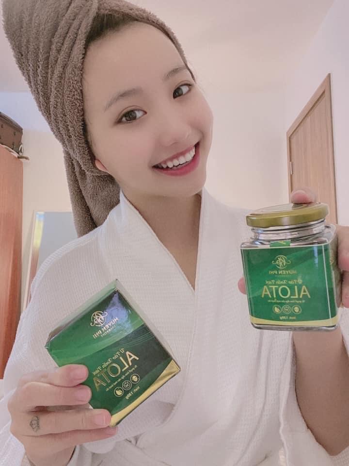 Ủ tảo Alota Huyền Phi mang cả spa về nhà Ủ tảo Alota Huyền Phi mang cả spa về nhà