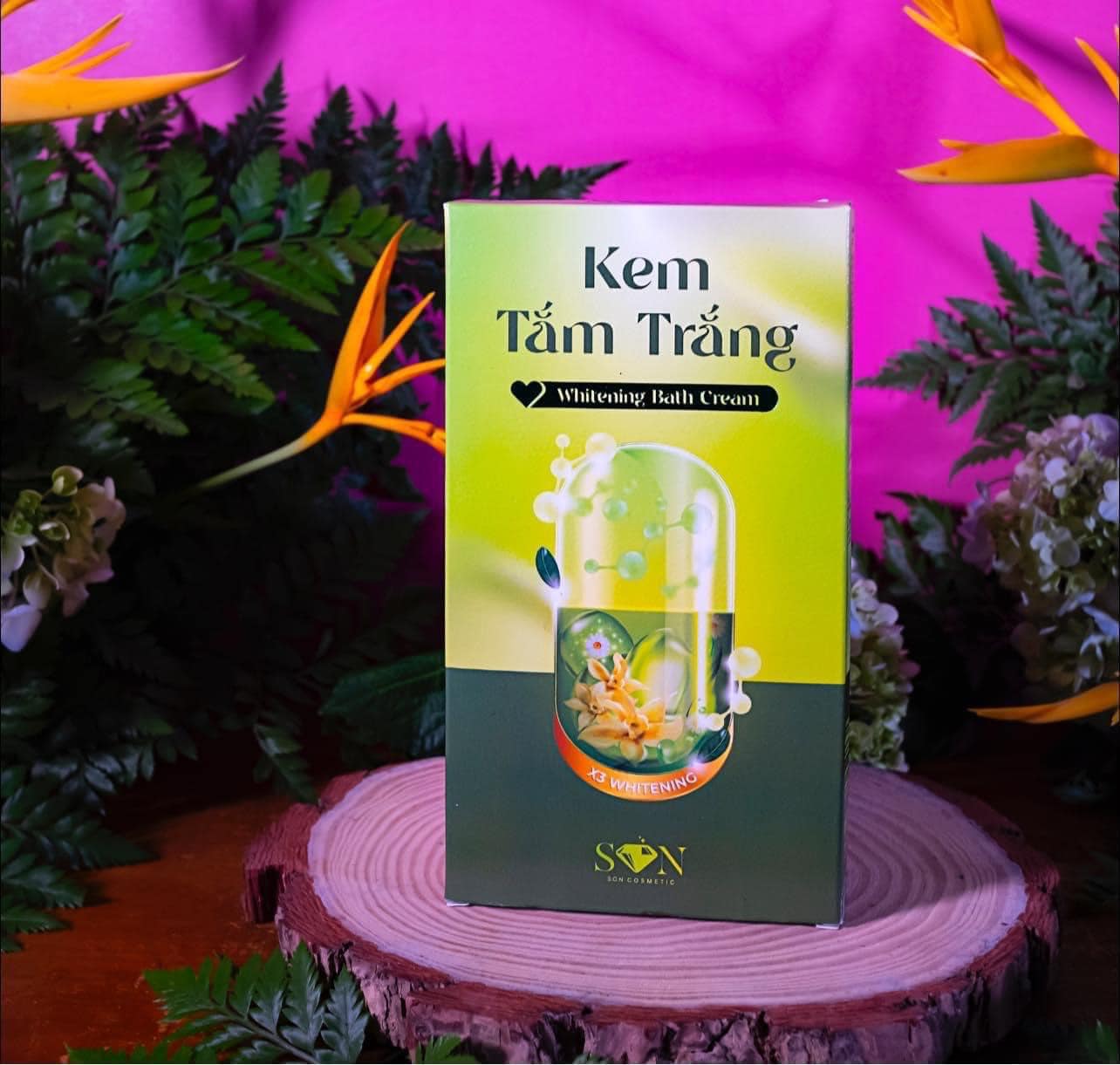 Da trắng dáng xinh - lung linh tỏa sáng với body cốt bưởi S.O.N Da trắng dáng xinh - lung linh tỏa sáng với body cốt bưởi S.O.N