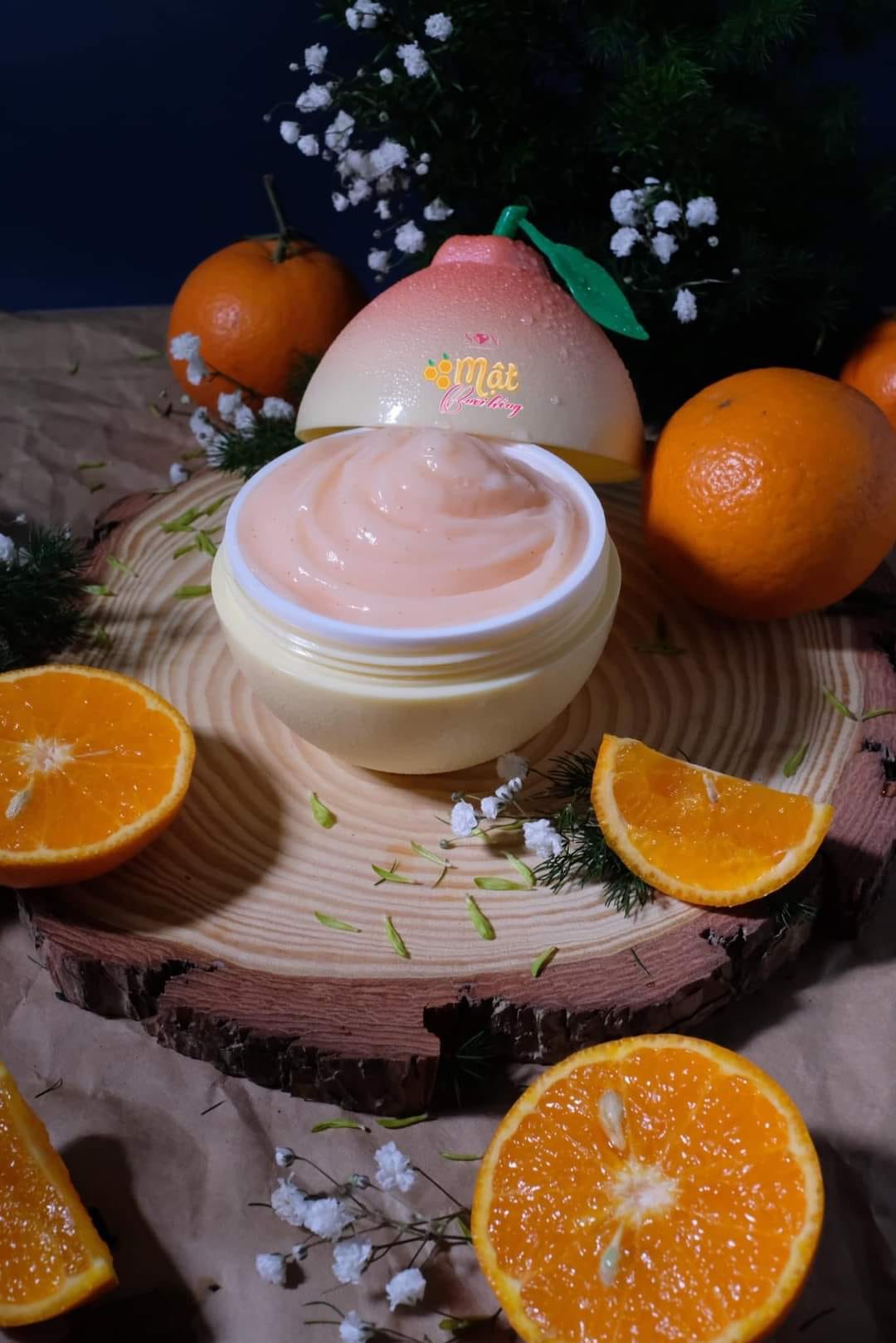 Giúp chị em sạch sẽ đến tận lỗ chân lông chỉ với 1 trái bưởi tẩy tế bào chết S.O.N Group Giúp chị em sạch sẽ đến tận lỗ chân lông chỉ với 1 trái bưởi tẩy tế bào chết S.O.N Group