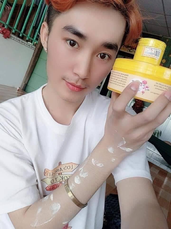 Nam giới dùng kem body và kích trắng da Collagen X3 được không?