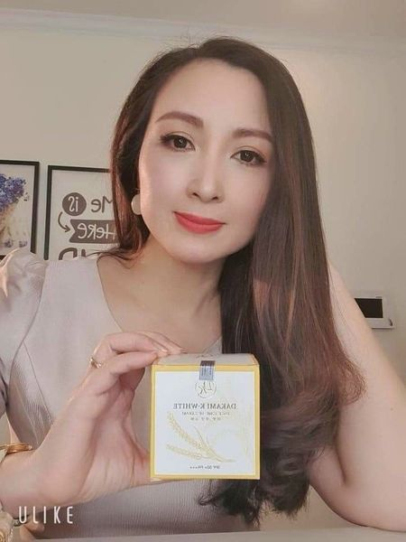 Dakami K White Ban Ngày 3 In 1- Dưỡng Da Trắng Sáng Tại Nhà Hiệu Quả Như Đi Spa! Dakami K White Ban Ngày 3 In 1- Dưỡng Da Trắng Sáng Tại Nhà Hiệu Quả Như Đi Spa!