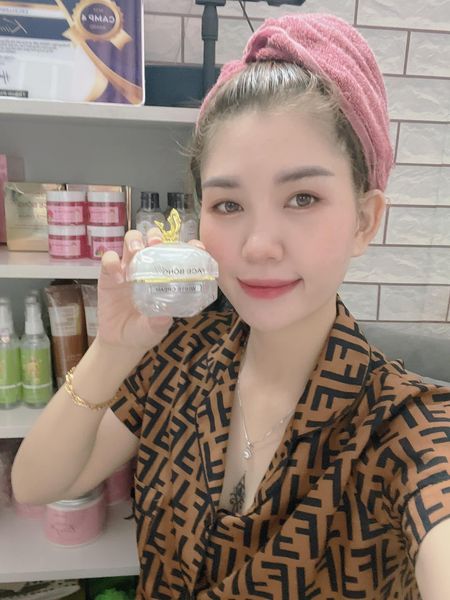 Kem Face Bông ONAYA Dưỡng Trắng Da Ngăn Ngừa Nám Kem Face Bông ONAYA Dưỡng Trắng Da Ngăn Ngừa Nám