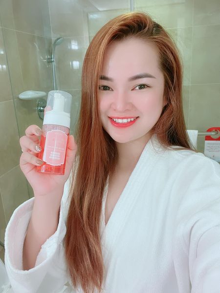 Sữa Rửa Mặt Tạo Bọt ONAYA- Tạm Biệt Ngay Bã Nhờn Bụi Bẩn Gây Mụn Sữa Rửa Mặt Tạo Bọt ONAYA- Tạm Biệt Ngay Bã Nhờn Bụi Bẩn Gây Mụn