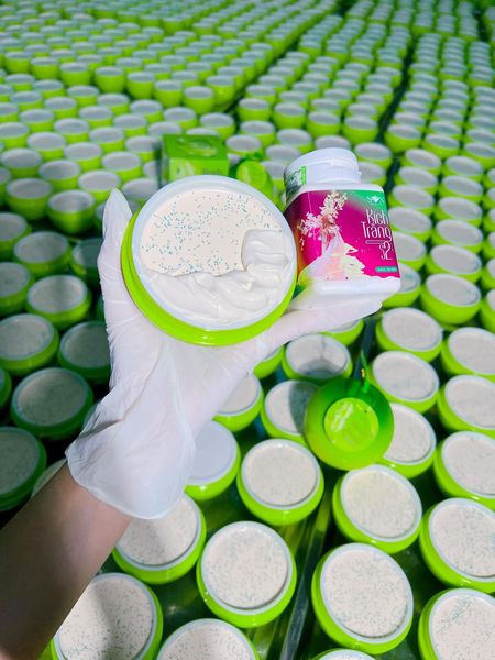 Kích Trắng S2 SON Thơm-Thấm-Mịn-Trắng Kích Trắng S2 SON Thơm-Thấm-Mịn-Trắng