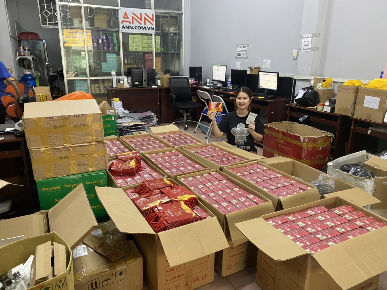 Trà Đào Giảm Cân MN Group Collagen X3 Mỹ Phẩm Đông Anh Trà Đào Giảm Cân MN Group Collagen X3 Mỹ Phẩm Đông Anh