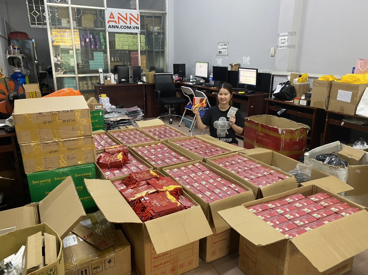 Trà Đào Giảm Cân MN Group Collagen X3 Mỹ Phẩm Đông Anh Trà Đào Giảm Cân MN Group Collagen X3 Mỹ Phẩm Đông Anh