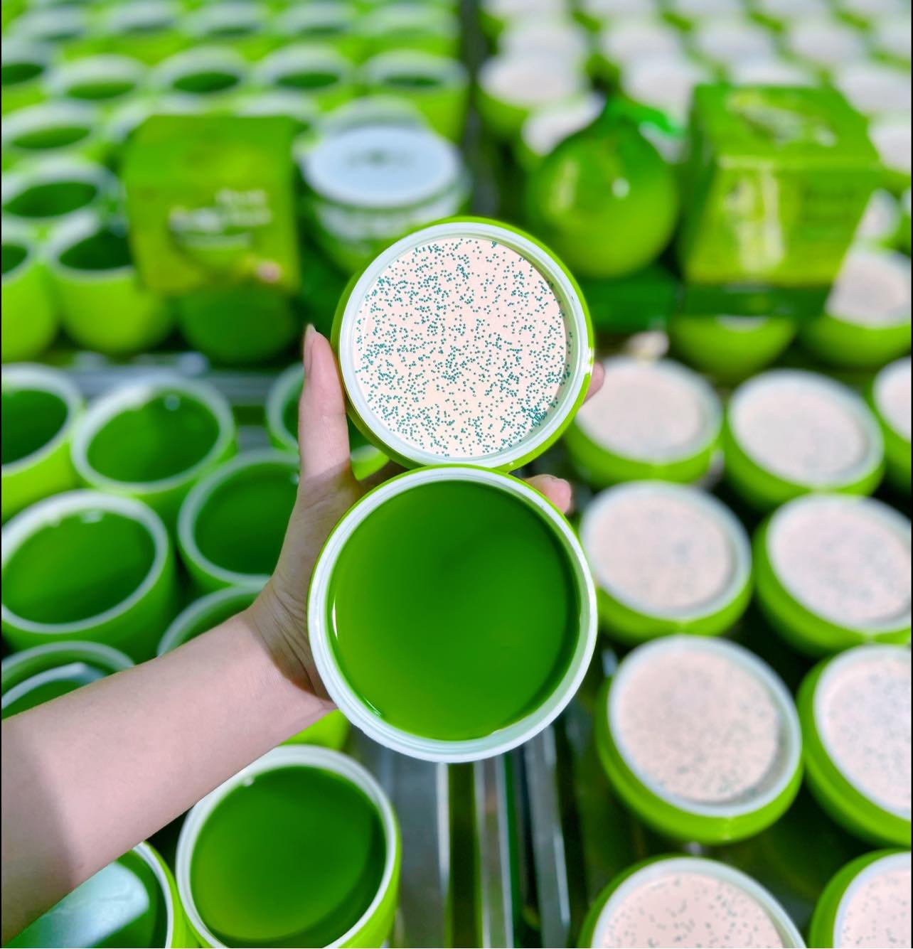 Kem Body Bưởi Mỹ Phẩm SON Group Mua 1 Tặng 1 Kem Body Bưởi Mỹ Phẩm SON Group Mua 1 Tặng 1