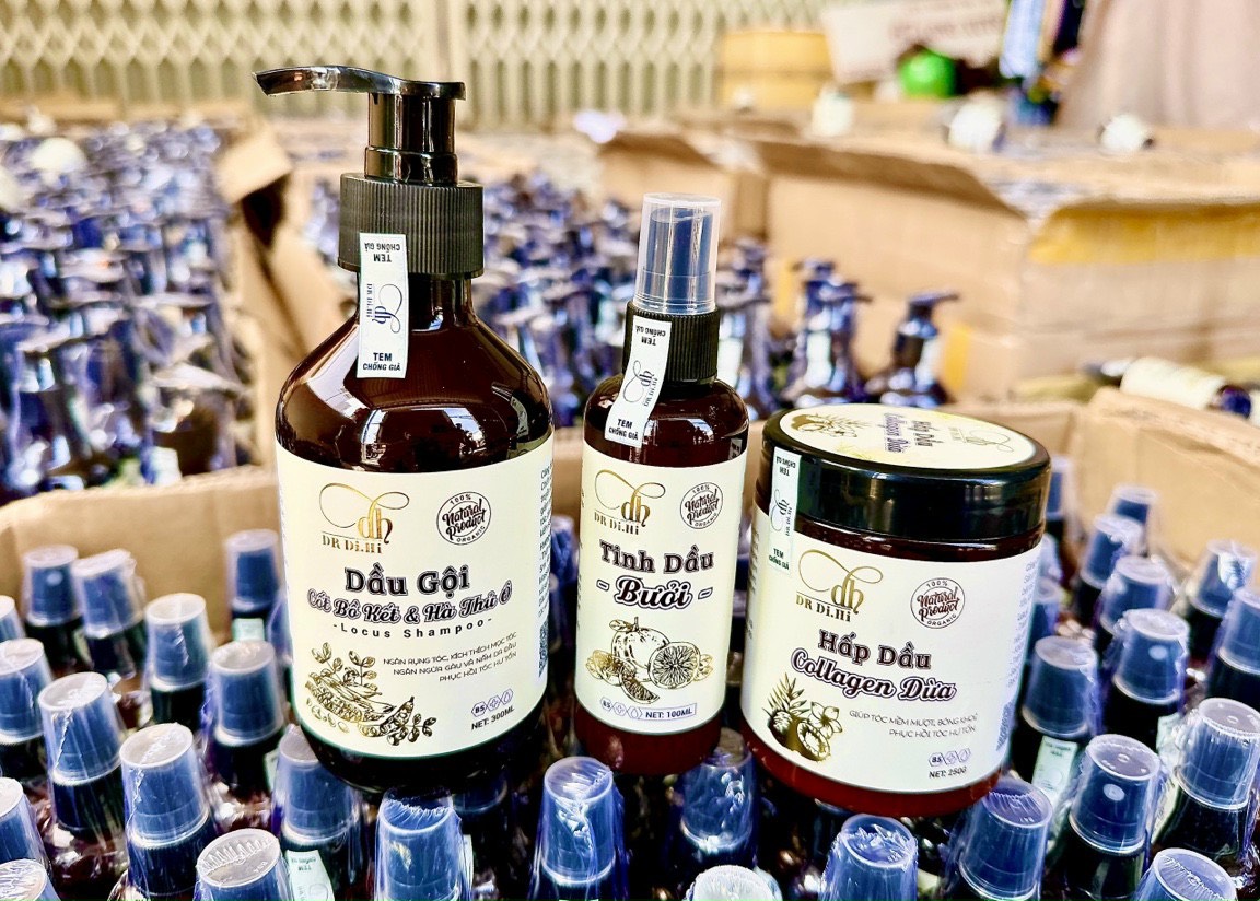 Combo Cốt Gội Bồ Kết + Ủ Xả Colagen Dừa +Tinh Chất Xịt Bưởi Dr DiHi Chính Hãng Combo Cốt Gội Bồ Kết + Ủ Xả Colagen Dừa +Tinh Chất Xịt Bưởi Dr DiHi Chính Hãng