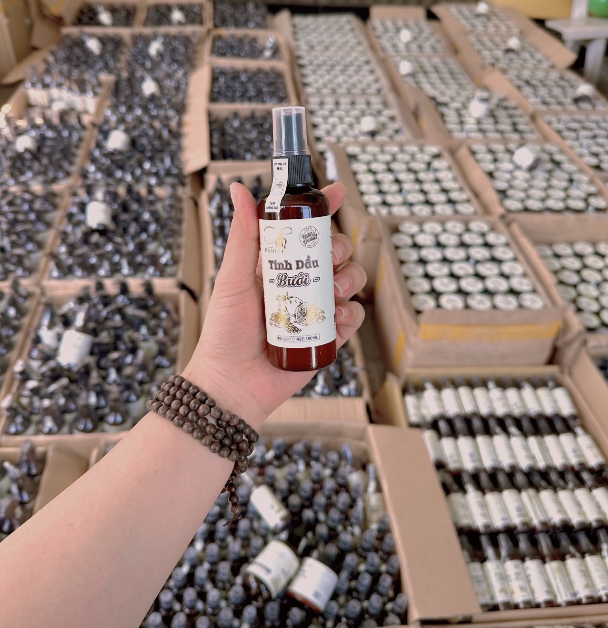 Tinh Dầu Bưởi Kích Mọc Tóc Dr Di Hi Chính Hãng Tinh Dầu Bưởi Kích Mọc Tóc Dr Di Hi Chính Hãng