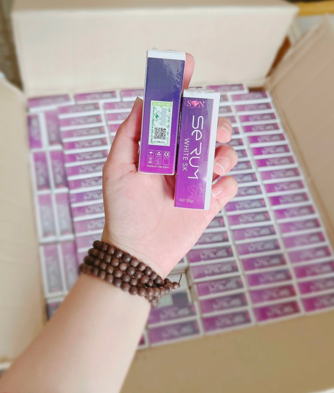 Da xấu chưa chắc đã xấu mấu chốt là ở cách thoa serum Da xấu chưa chắc đã xấu mấu chốt là ở cách thoa serum