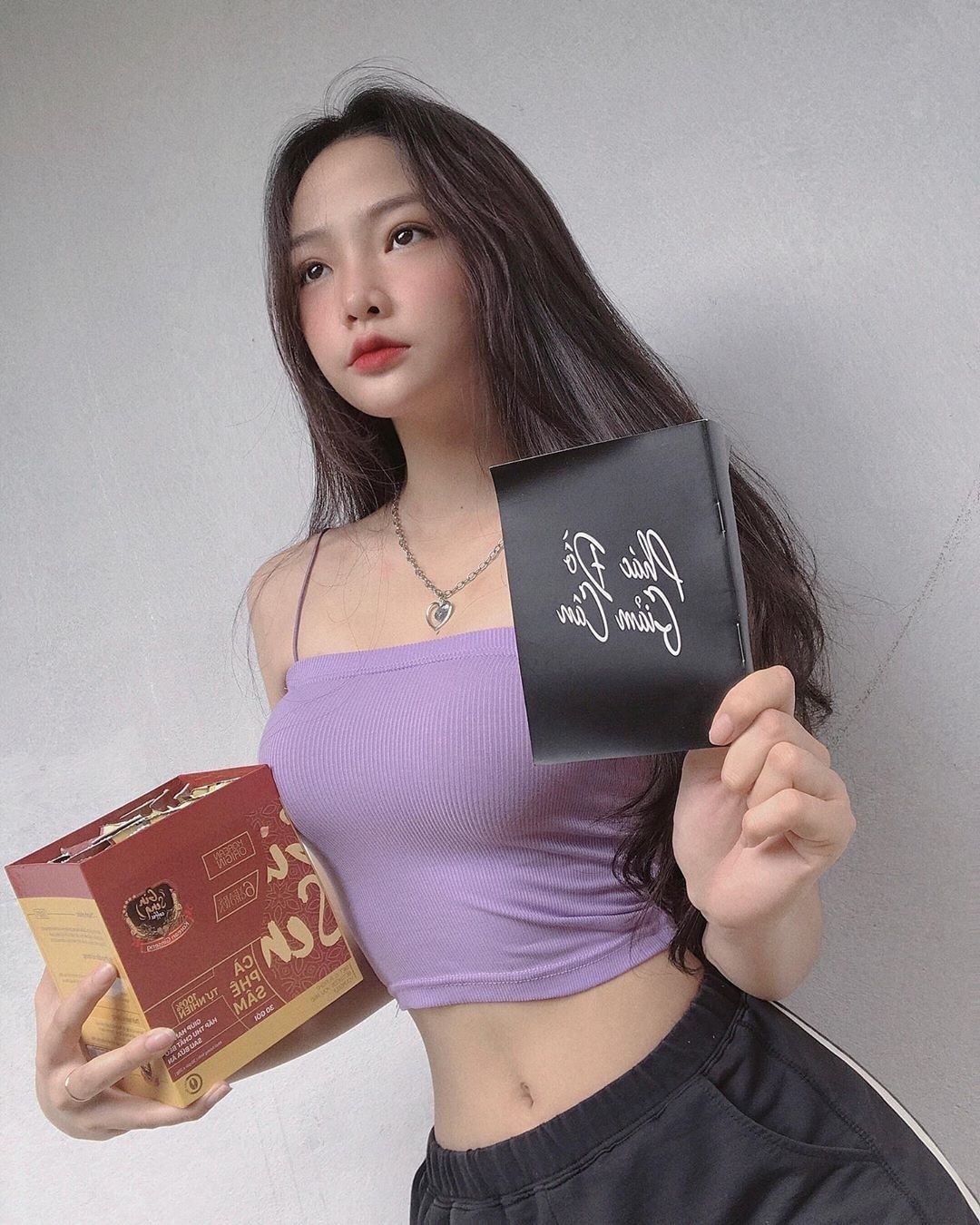 Đừng để ngấn bụng khiến bạn tự ti trước mọi người