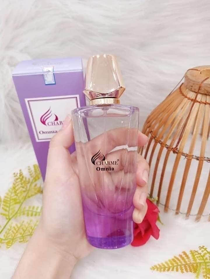 Charme Omina Crystal Loại nước hoa làm siêu lòng các quý cô ngay lần đầu test hương Charme Omina Crystal Loại nước hoa làm siêu lòng các quý cô ngay lần đầu test hương