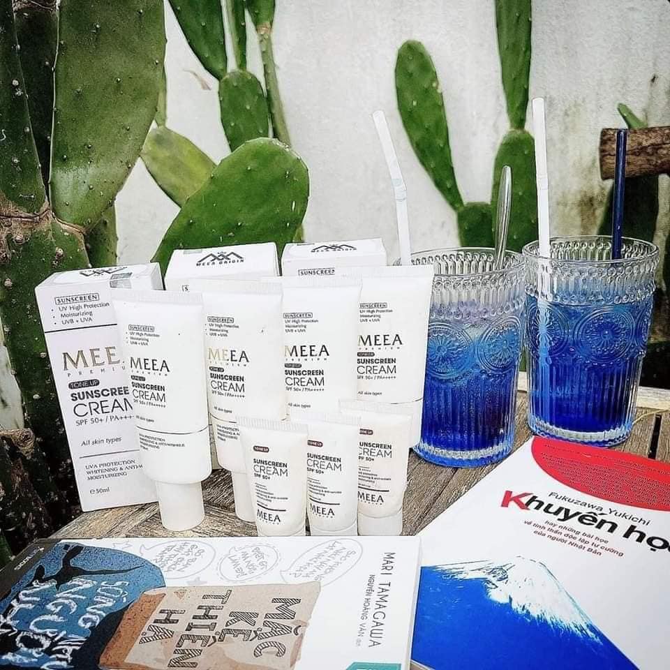 Chạm tay đến siêu phẩm chống nắng phổ rộng bán chạy nhất mùa hè này Chạm tay đến siêu phẩm chống nắng phổ rộng bán chạy nhất mùa hè này