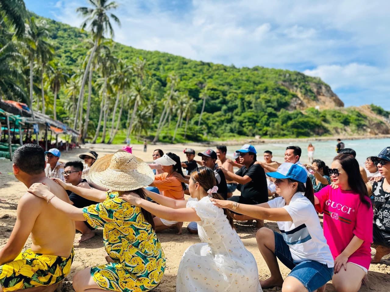 Khép lại hành trình 2 ngày 1 đêm đại chiến tại Nam Du của team nhà Dr DiHi Khép lại hành trình 2 ngày 1 đêm đại chiến tại Nam Du của team nhà Dr DiHi