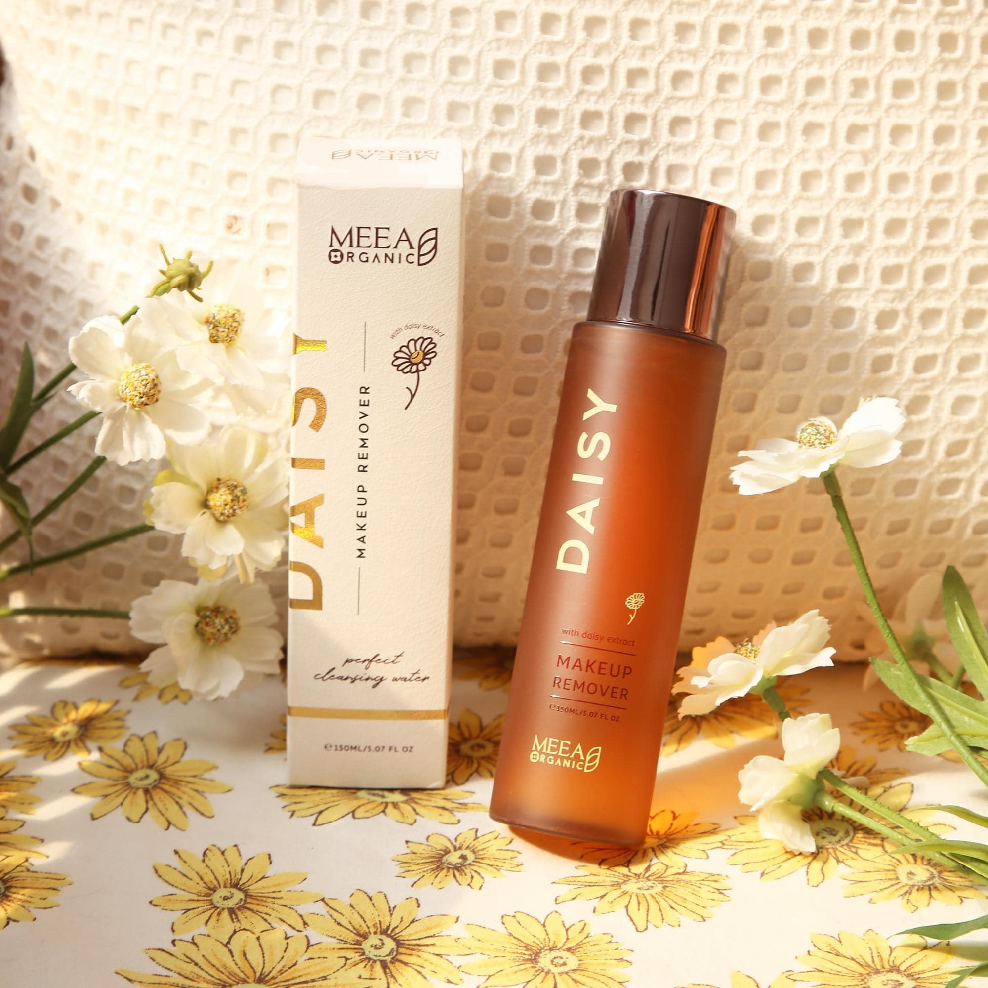 CẢI THIỆN DA MỤN NHẠY CẢM CÙNG TẨY TRANG HOA CÚC - TẨY TRANG DAISY CẢI THIỆN DA MỤN NHẠY CẢM CÙNG TẨY TRANG HOA CÚC - TẨY TRANG DAISY