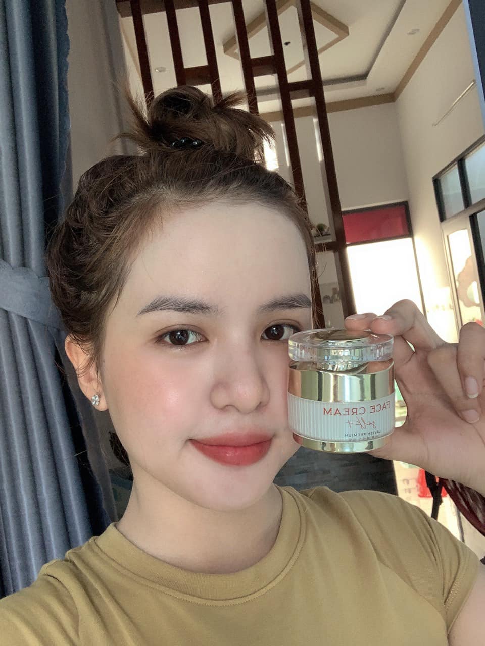 Kem Face SiCA White sự lự chọn hoàn hảo cho cô nàng bận bịu Kem Face SiCA White sự lự chọn hoàn hảo cho cô nàng bận bịu