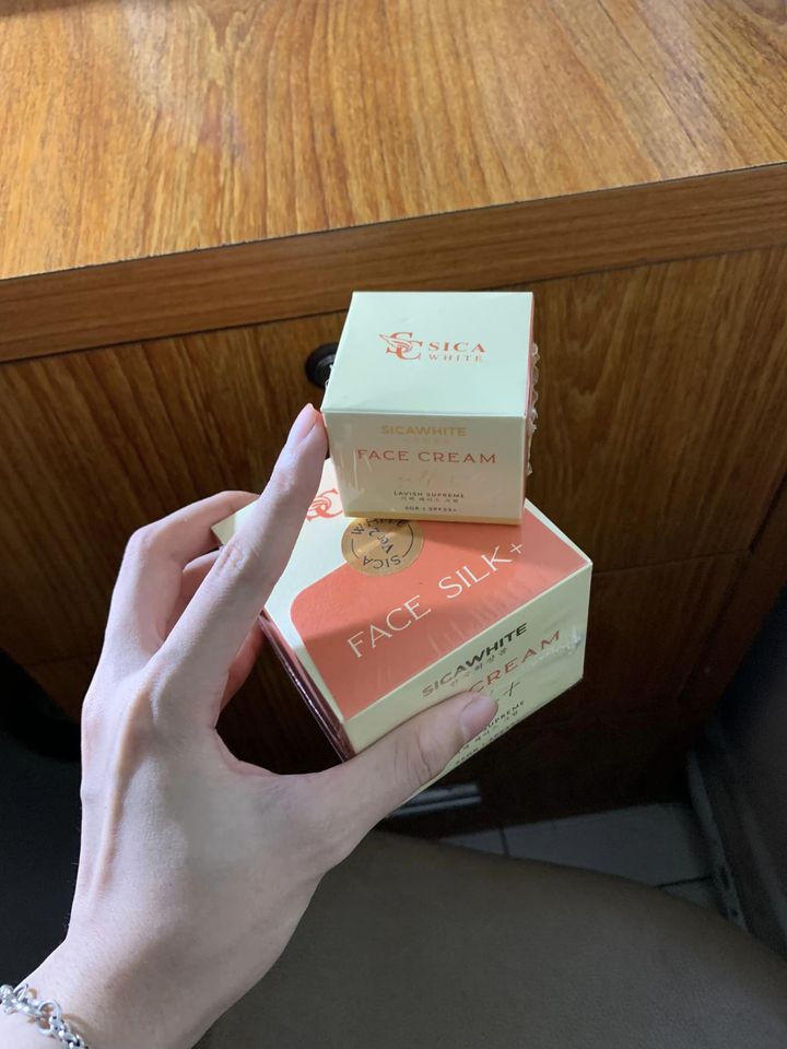 Kem Face lụa SiCa White dưỡng trắng chuyên sâu Kem Face lụa SiCa White dưỡng trắng chuyên sâu