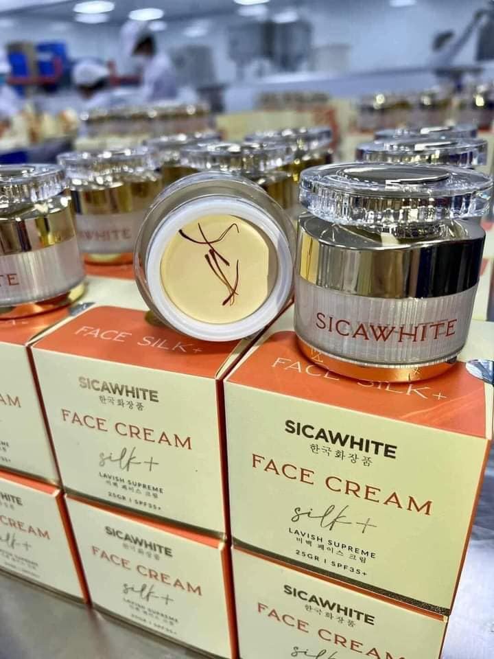 Face lụa không bết rít không lộ vân kem không bào mòn da Face lụa không bết rít không lộ vân kem không bào mòn da