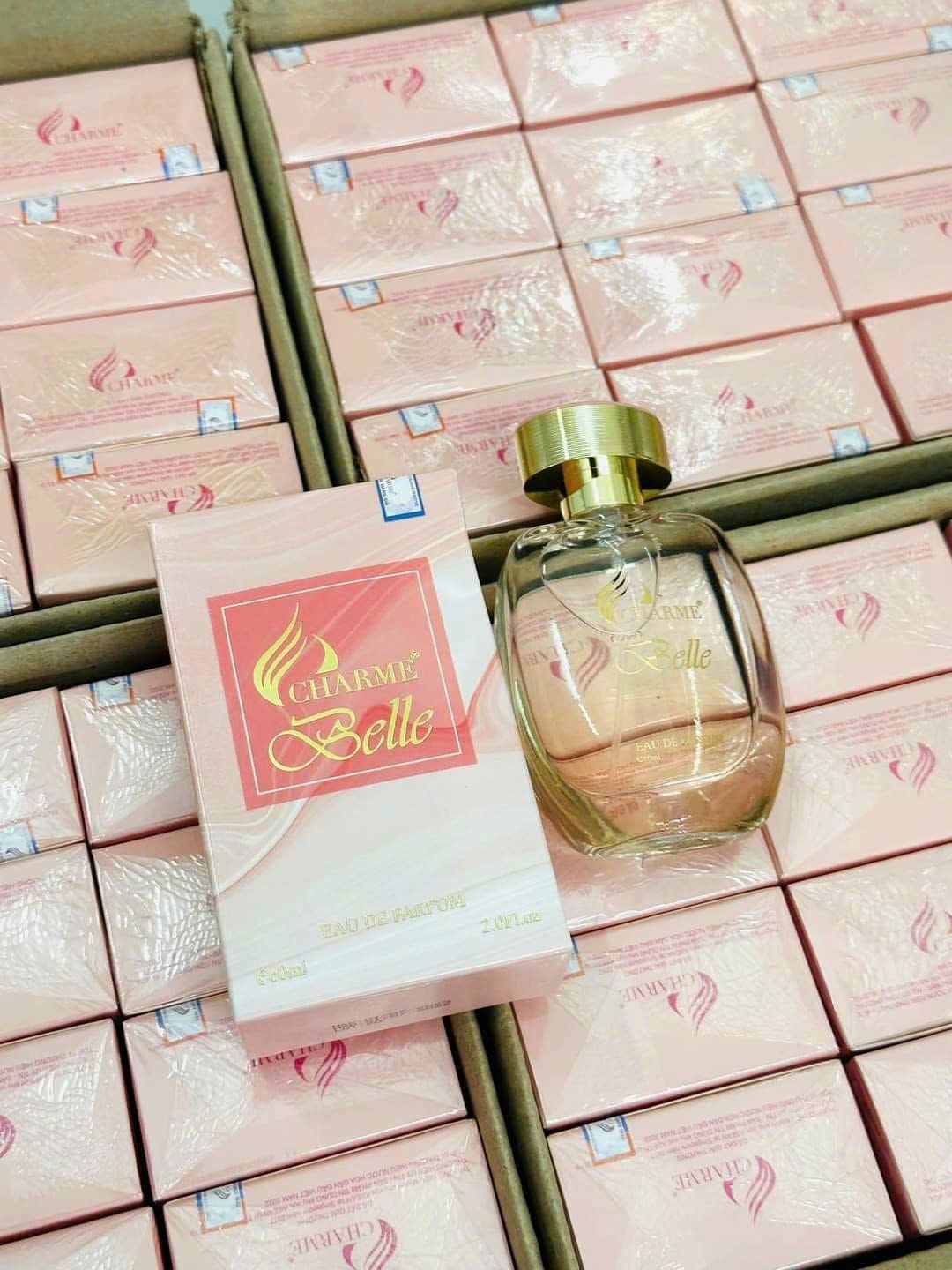 Charme Belle Với hương thơm xuất sắc sâu lắng lòng người Charme Belle Với hương thơm xuất sắc sâu lắng lòng người