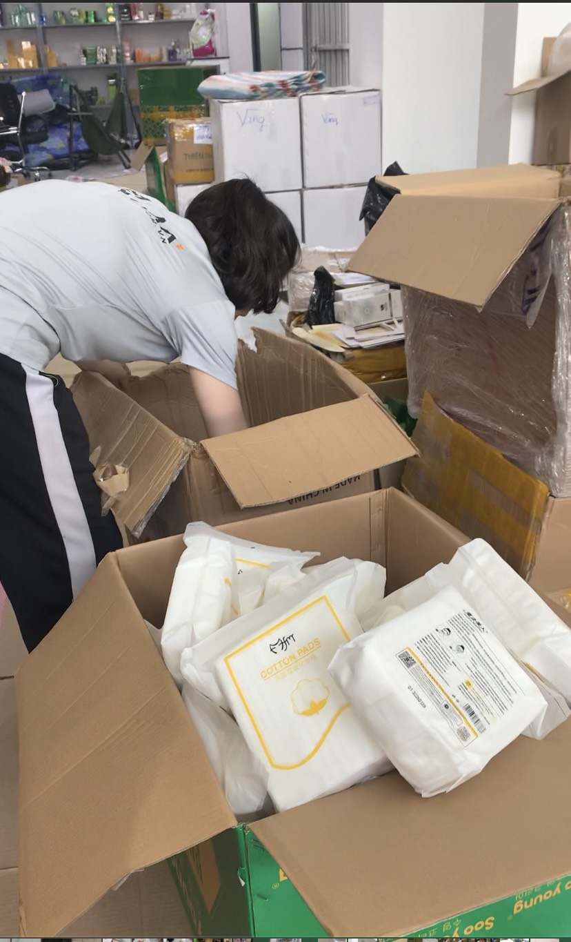 đóng hàng cho khách đi tỉnh - ngày 24/07