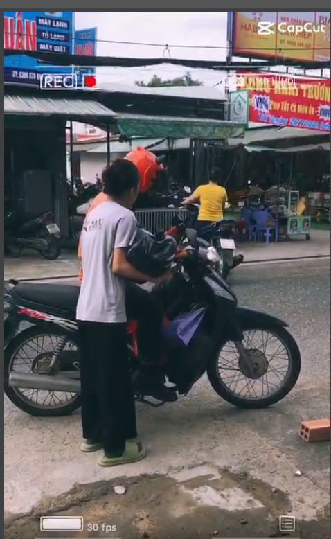 mấy chị cứ lên đơn, bên e ship liền 29/07