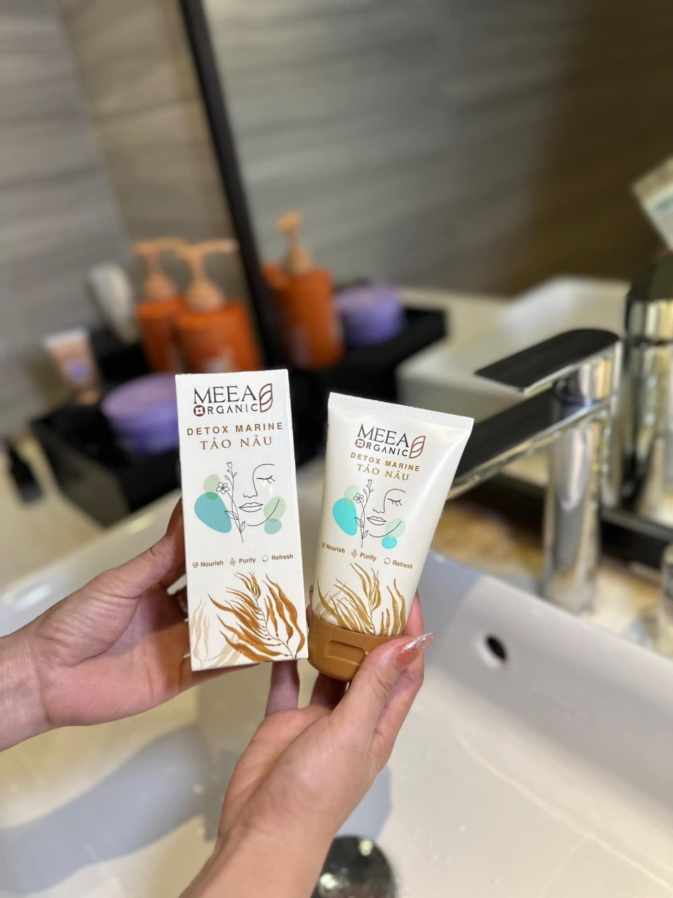 NGÀY 5/8 TỨC LÀ NGÀY MAI CÔNG TY SẼ XUẤT LÔ ĐẦU TIÊN CỦA MÃ SỮA RỬA MẶT TẢO NÂU, CHUẨN BỊ TRẢ ĐƠN CHO TEAM LUÔN ĐÂY NGÀY 5/8 TỨC LÀ NGÀY MAI CÔNG TY SẼ XUẤT LÔ ĐẦU TIÊN CỦA MÃ SỮA RỬA MẶT TẢO NÂU, CHUẨN BỊ TRẢ ĐƠN CHO TEAM LUÔN ĐÂY