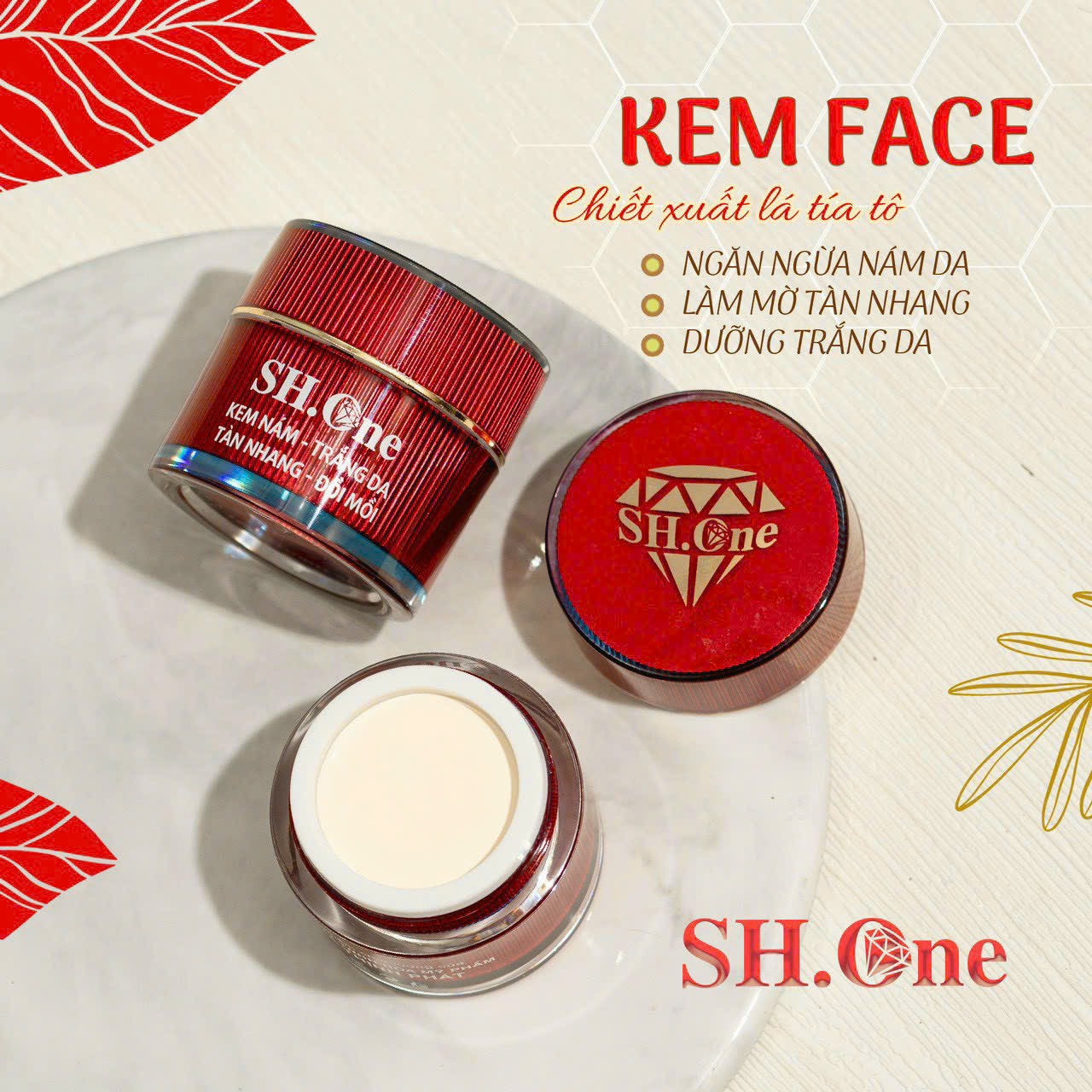 Tự tin với gương mặt trắng sáng căng bóng mịn màng Tự tin với gương mặt trắng sáng căng bóng mịn màng