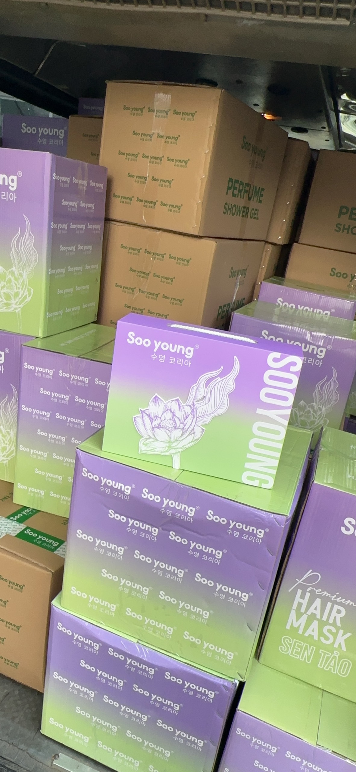 Siêu phẩm cập bến rồi nha chị em Siêu phẩm cập bến rồi nha chị em