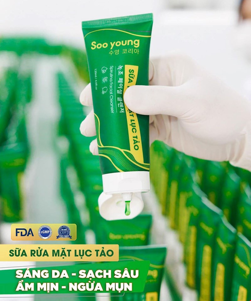 Sữa Rửa Mặt Lục Tảo Soo Yong với Sữa rửa mặt Sữa Rửa Mặt Lục Tảo Soo Yong với Sữa rửa mặt