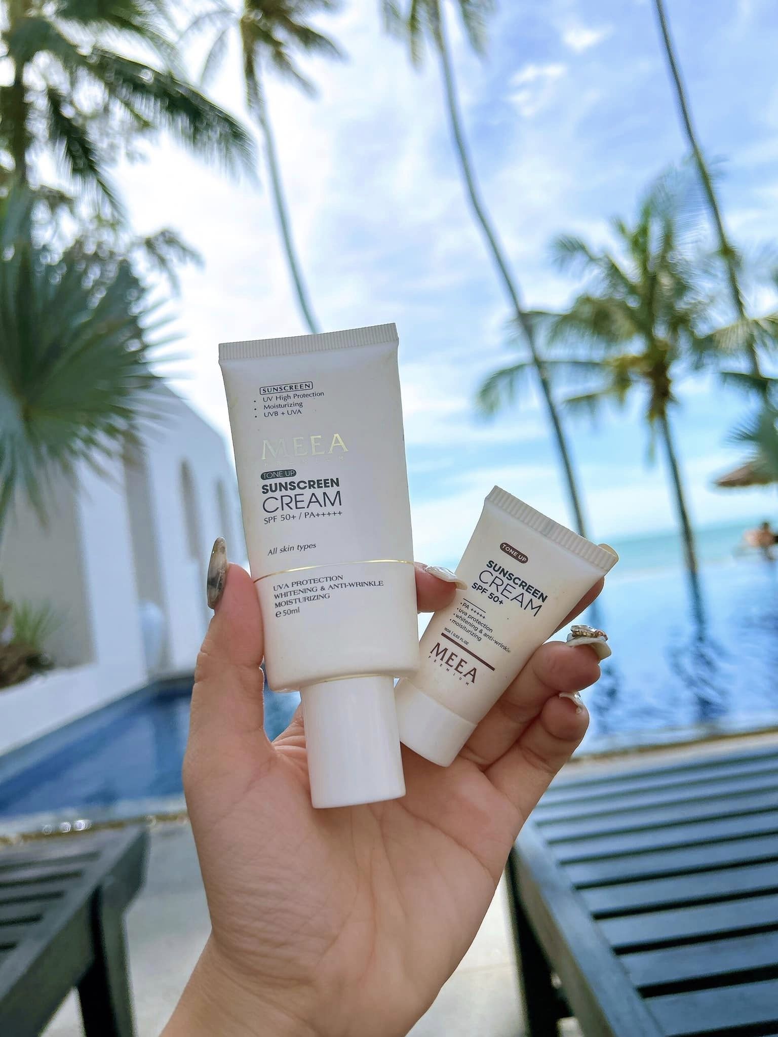 Chống nắng là điều cần thiết cho da muốn sở hữu làn da đẹp, cần thoa chống nắng kể cả mưa nắng Chống nắng là điều cần thiết cho da muốn sở hữu làn da đẹp, cần thoa chống nắng kể cả mưa nắng