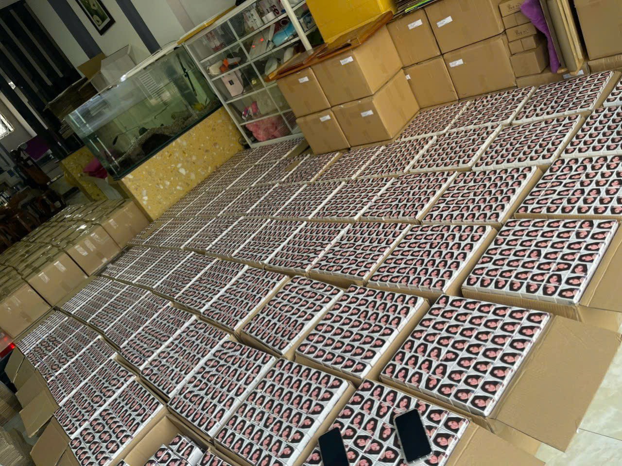 Xịt tóc Tuệ Vi chị em ai đang gặp tình trạng về tóc Xịt tóc Tuệ Vi chị em ai đang gặp tình trạng về tóc