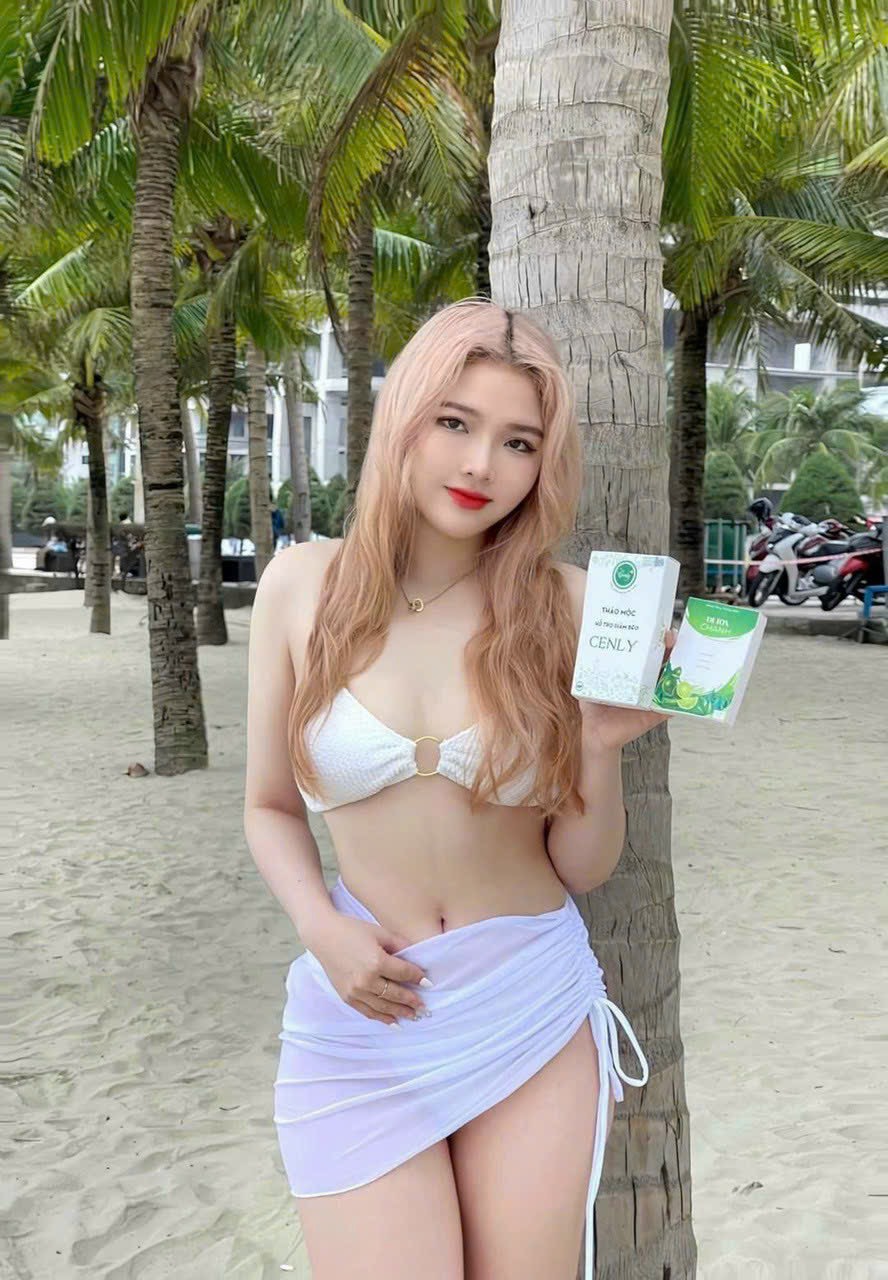 Một chiếc eo thật là keo lỳ Ai muốn có eo thon thì dùng ngay Cenly nhà em đi nhá Một chiếc eo thật là keo lỳ Ai muốn có eo thon thì dùng ngay Cenly nhà em đi nhá