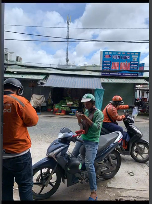 Muốn có gạo thì phải trồng lúa Muốn mặt xinh thì ghé qua shop em nà