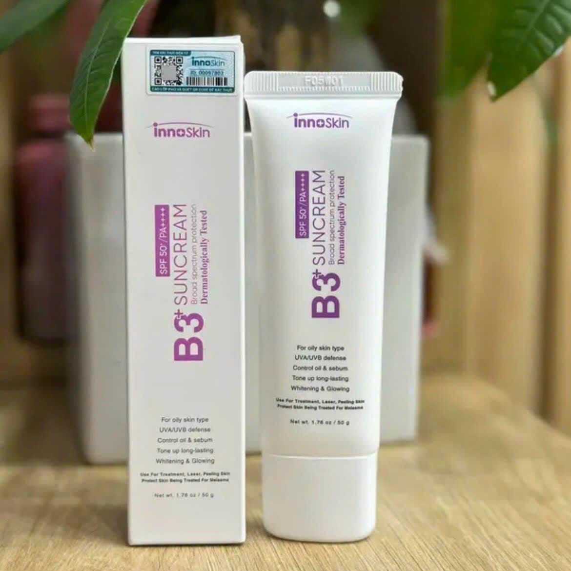 Chống Nắng Phổ Rộng nâng tone Innoskin B3 Tím Suncream SPF50+ PA++++ 50ml dành cho da dầu mụn Chống Nắng Phổ Rộng nâng tone Innoskin B3 Tím Suncream SPF50+ PA++++ 50ml dành cho da dầu mụn
