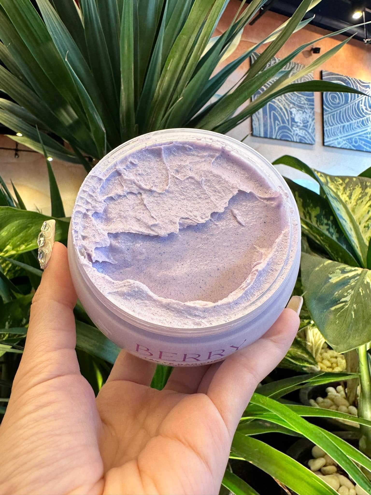 Tẩy Tế Bào Chết Berry hoàn toàn dễ chịu với da Tẩy Tế Bào Chết Berry hoàn toàn dễ chịu với da