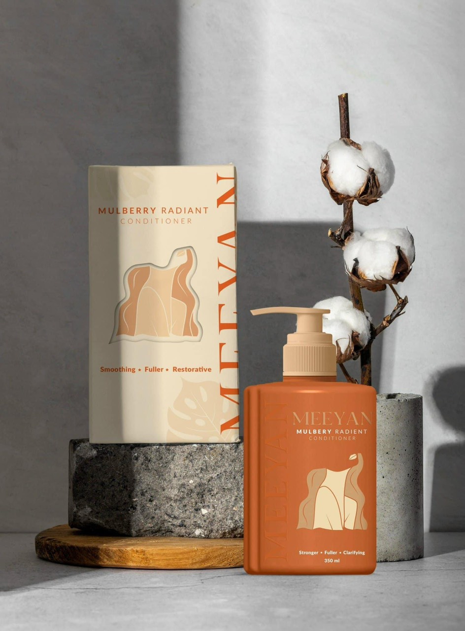 Yêu bản thân thêm yêu làn tóc nhờ mùi hương quyến rũ từ Mulberry Roots Yêu bản thân thêm yêu làn tóc nhờ mùi hương quyến rũ từ Mulberry Roots